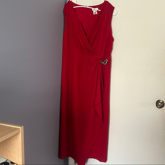 Dkny Dresses & Skirts - DKNY Red Sleeveless Dress